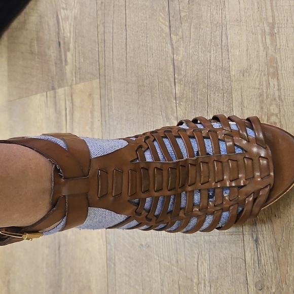 Guess Cage Gladiator Platform Cork Wedge Sandals 9.5 EUC Brown Natural - Picture 14 of 14